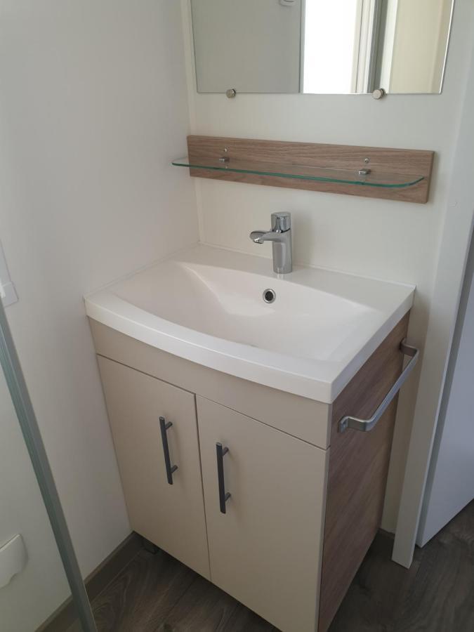 Mobil home 3 chambres Lattes Bagian luar foto